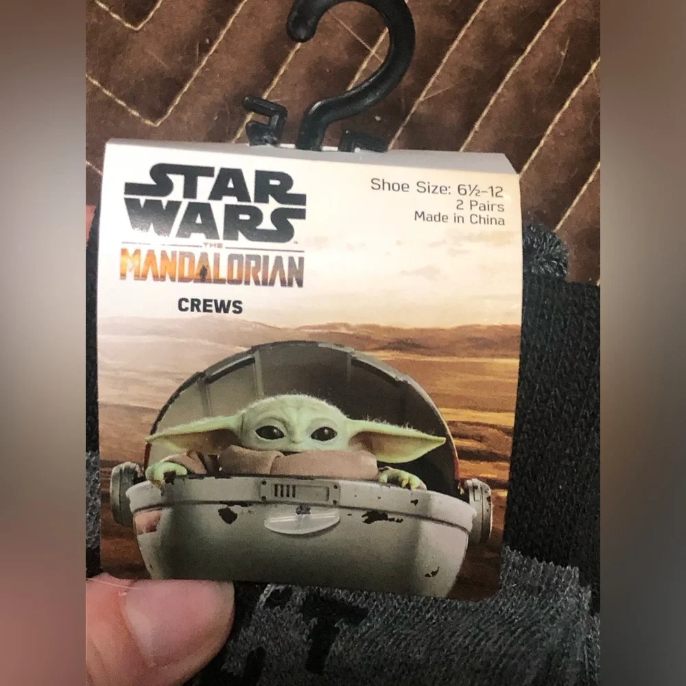 NWT Star Wars The Mandalorian The Child Baby Yoda Crew Socks 2 Pack Sz 6-1/2- 12